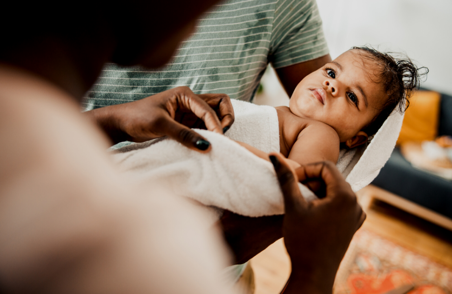 emmaillotage bébé